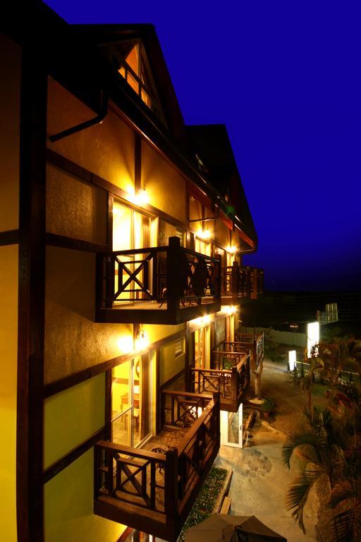 Pulicity Villa B&B Exterior photo